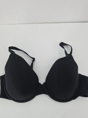 Victoria's Secret Black Molded Push-Up Bra